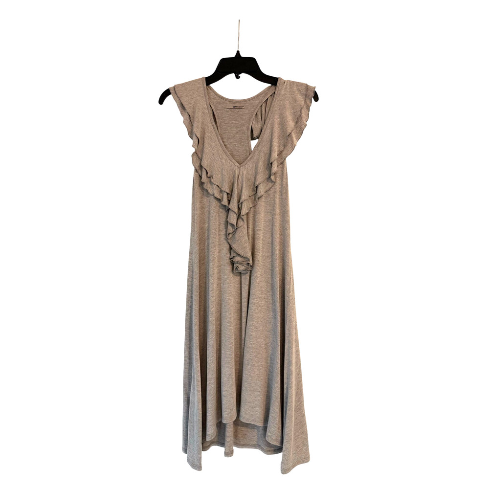 LA Made Gray Ruffle Knit Dress Size M Coastal Quiet Luxury Made USA - Picture 5 of 6
